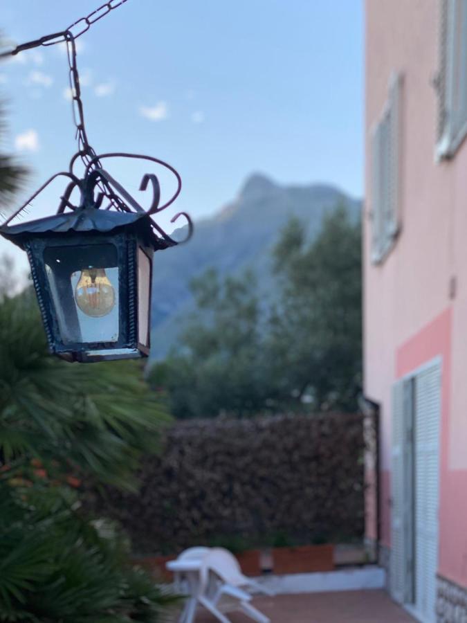 Cali-Formia B&B Extérieur photo