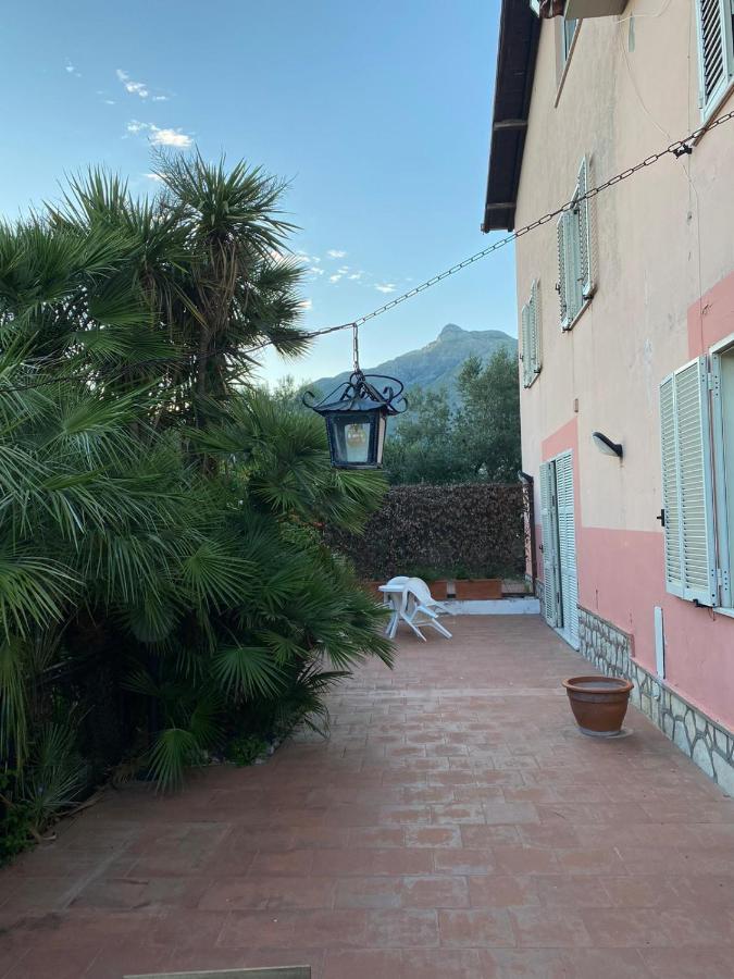 Cali-Formia B&B Extérieur photo