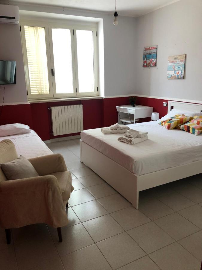 Cali-Formia B&B Extérieur photo