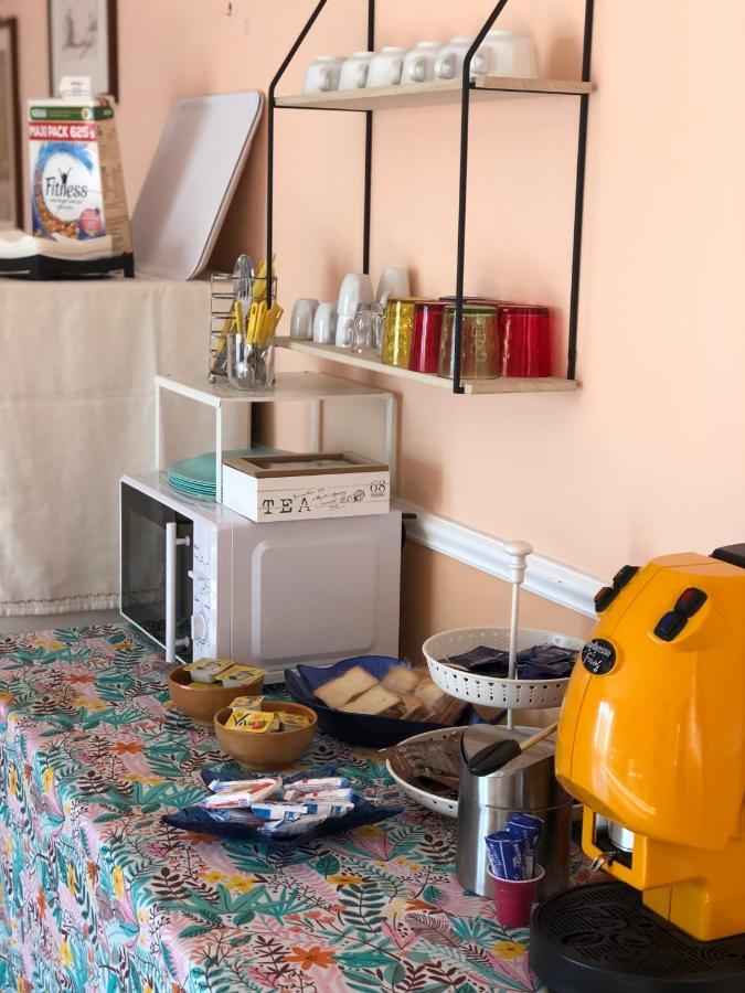 Cali-Formia B&B Extérieur photo