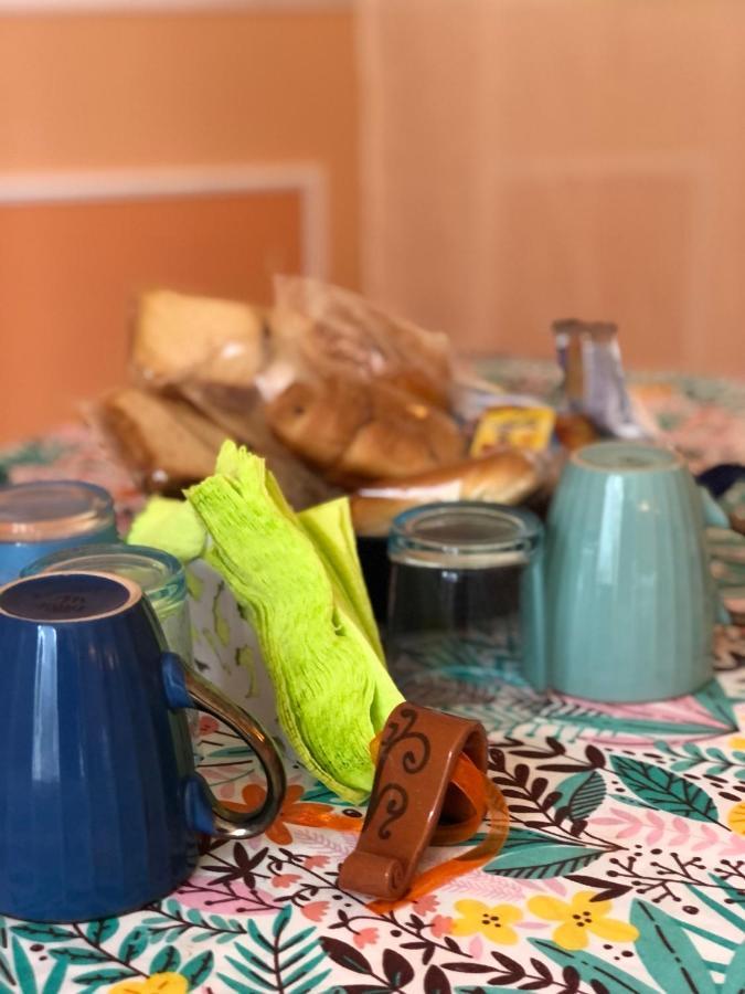 Cali-Formia B&B Extérieur photo